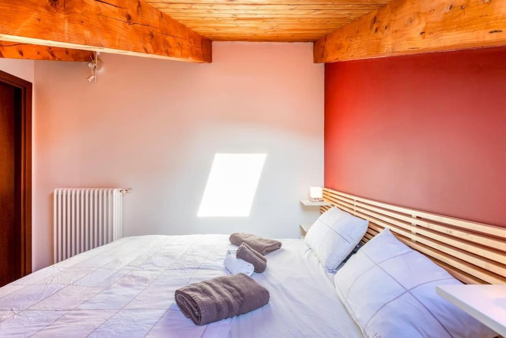 Charming 2.5Room Flat In Center Of Monforte dʼAlba المظهر الخارجي الصورة