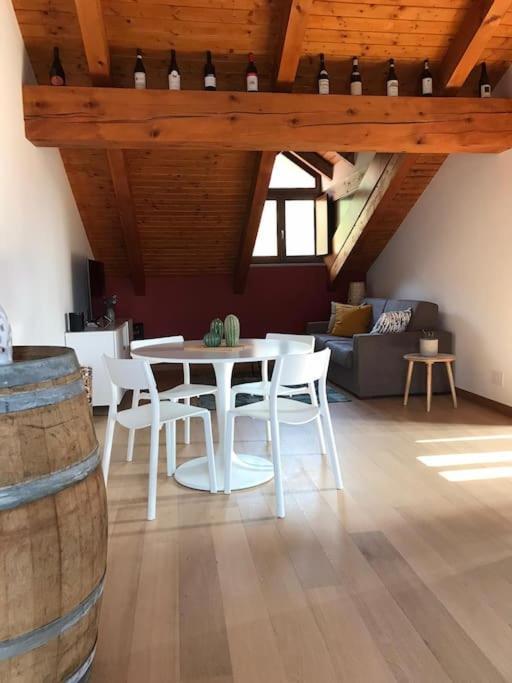 Charming 2.5Room Flat In Center Of Monforte dʼAlba المظهر الخارجي الصورة