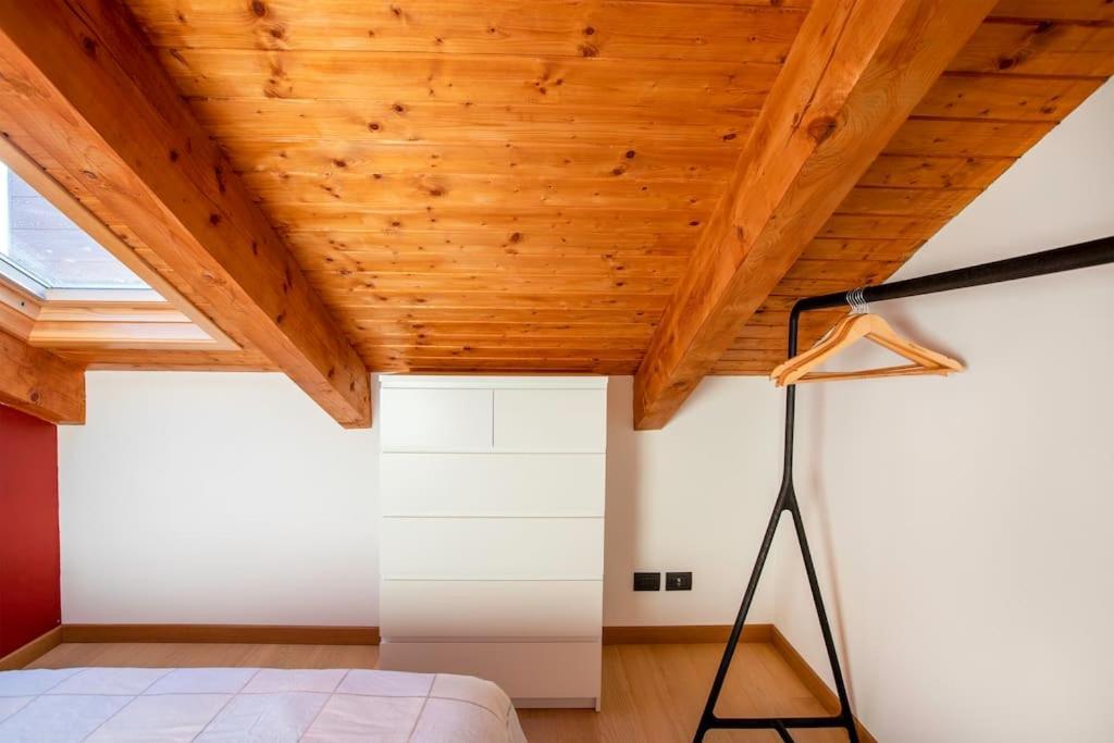 Charming 2.5Room Flat In Center Of Monforte dʼAlba المظهر الخارجي الصورة